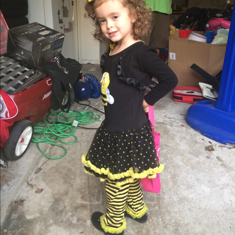 Cutest bee leggings and tank dress set